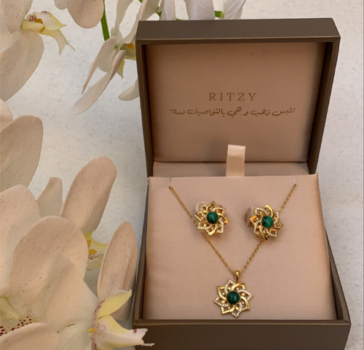 THE DREAM , MALACHITE NECKLACE AND EARRINGS SET