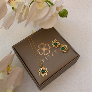 THE DREAM , MALACHITE NECKLACE AND EARRINGS SET