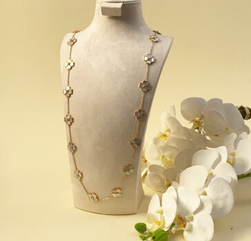 FLOWER OF PEARL - 20 Flowers Long necklace
