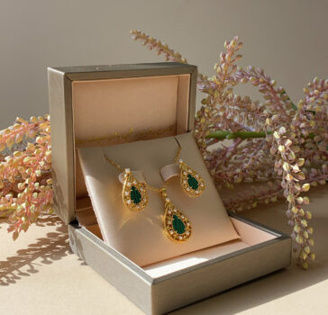 DANA - Malachite Necklace & Earrings SET