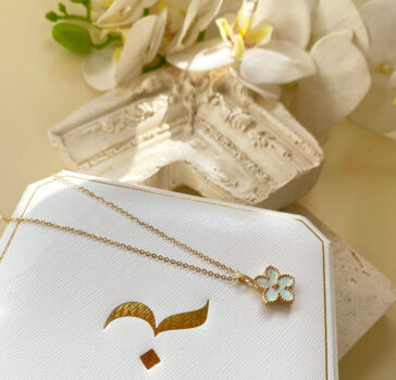 Flora - 18K gold necklace
