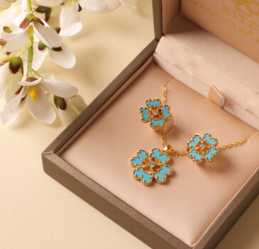 THE LOVE FLOWER  – NECKLACE & EARRINGS SET – Turquoise