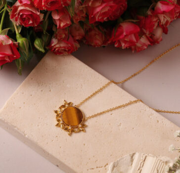 Fleur de lune - Tiger eye long necklace