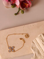 DAB81D6D-63CD-4103-86BA-806B7DDCEFB1