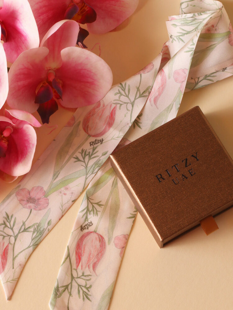 RITZY TULIP HANDBAG TWILLY SCARF