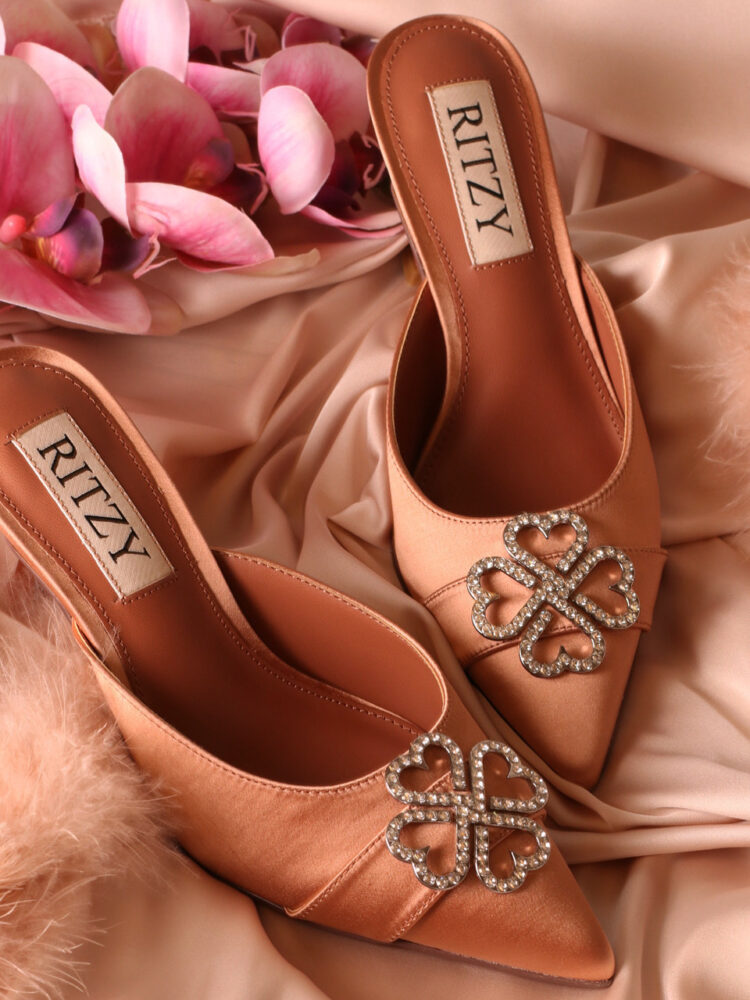 CLASSIC RITZY SHOES – satin pink