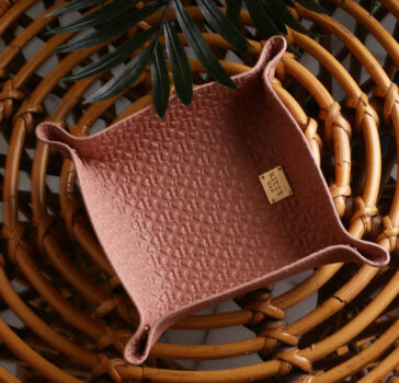 RITZY Jewelry Tray - Pink