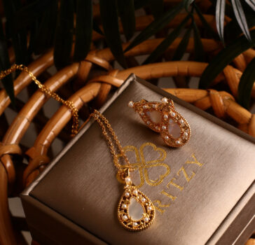 DANA - Peal Necklace & Earrings SET