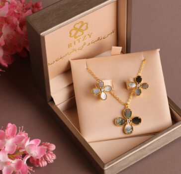 BLOOM - Black mother of pearl Set