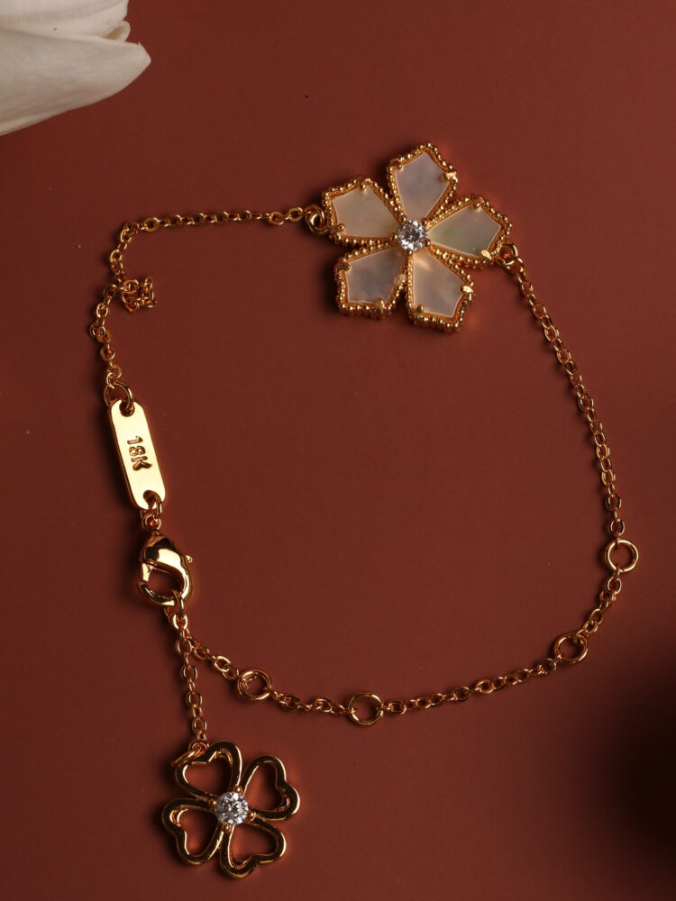 PIVONIE - Pearl Braclet