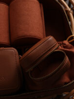 F19D4567-0D5F-4D5F-8424-F1A93813E9E9