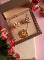 F4F5F077-7472-4AAA-BD41-F3E9DA117EAC