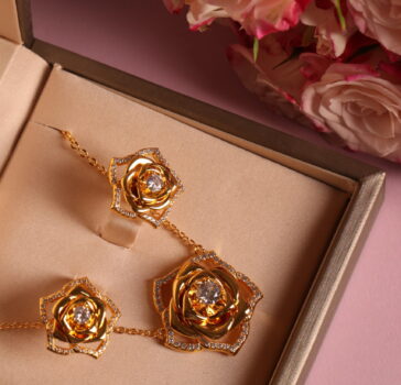 La fleur - necklace and earrings set