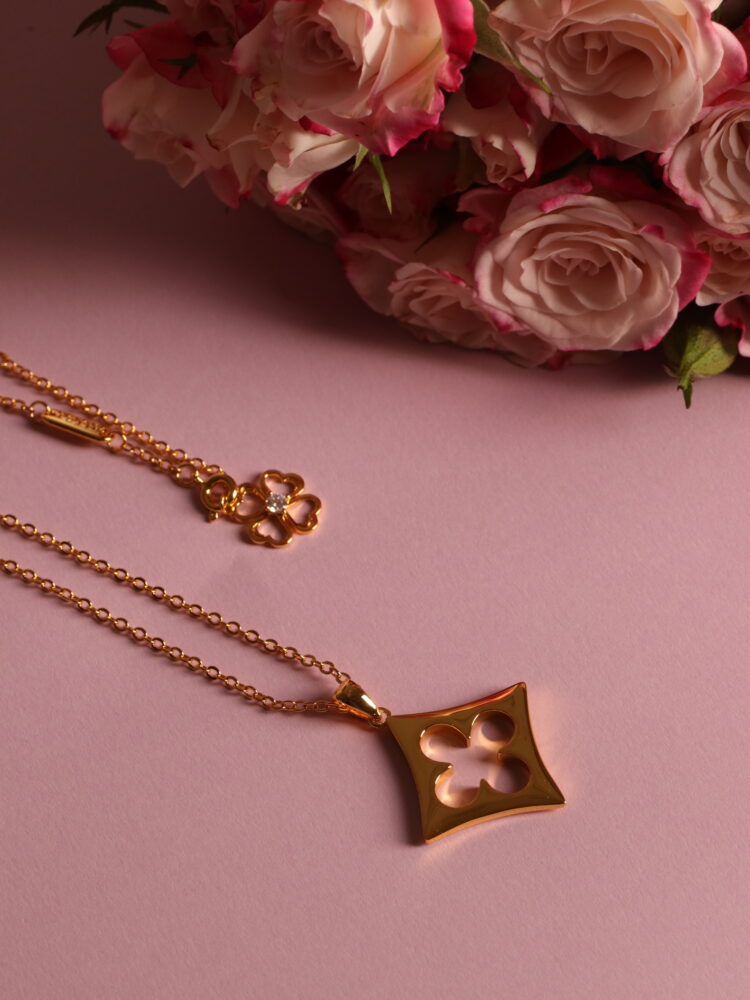 RITZY CLASSIC - Long necklace