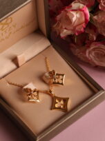 C8095BED-F339-46EE-93DD-86B640F39B34