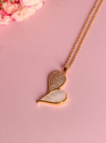 D2A9E6C9-7E49-4F9B-8F31-34EF64733E4D