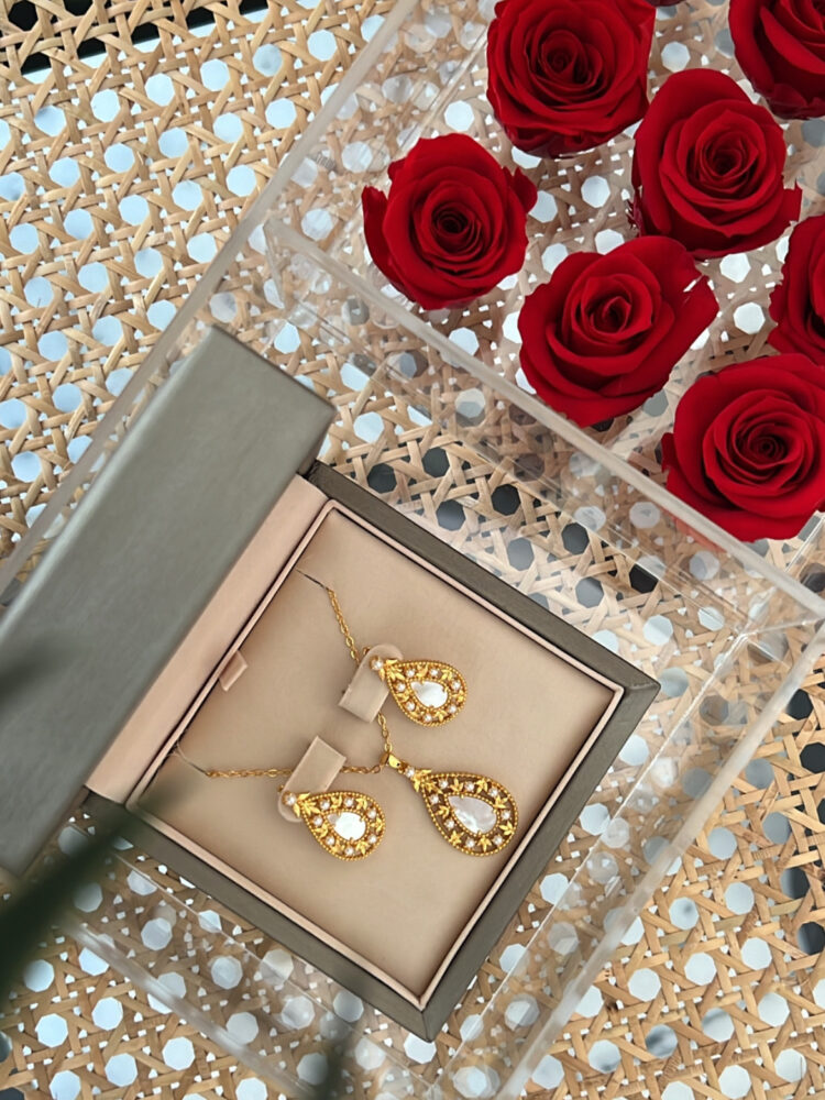 Dana Pearl set - gift box