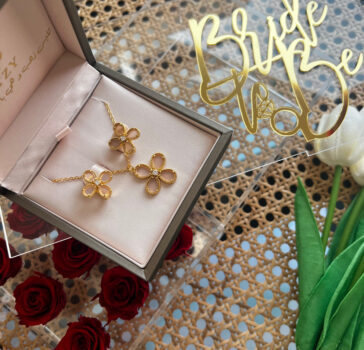 Bride to be Box - bloom Chalcedony set