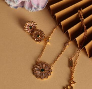 Luna - Necklace & Earrings set