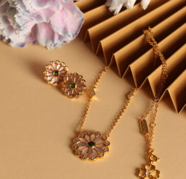 Luna - Necklace & Earrings set