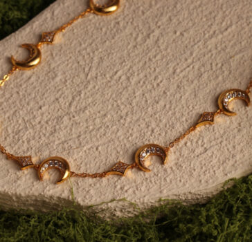 THE STAR- 10 Motifs Necklace