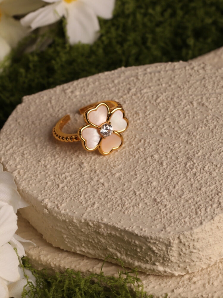 Flower of Pearl Ring - Full Pearl