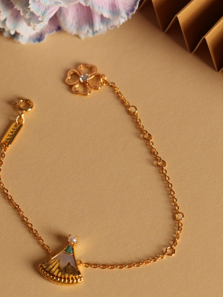 Love Spirit- single motif bracelet